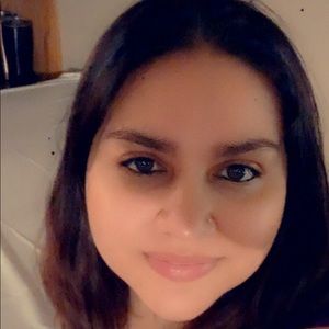 Meet your Posher, Esther